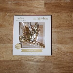 Hallmark Premium Wizarding World Of Harry Potter WINGED KEY Christmas Ornament